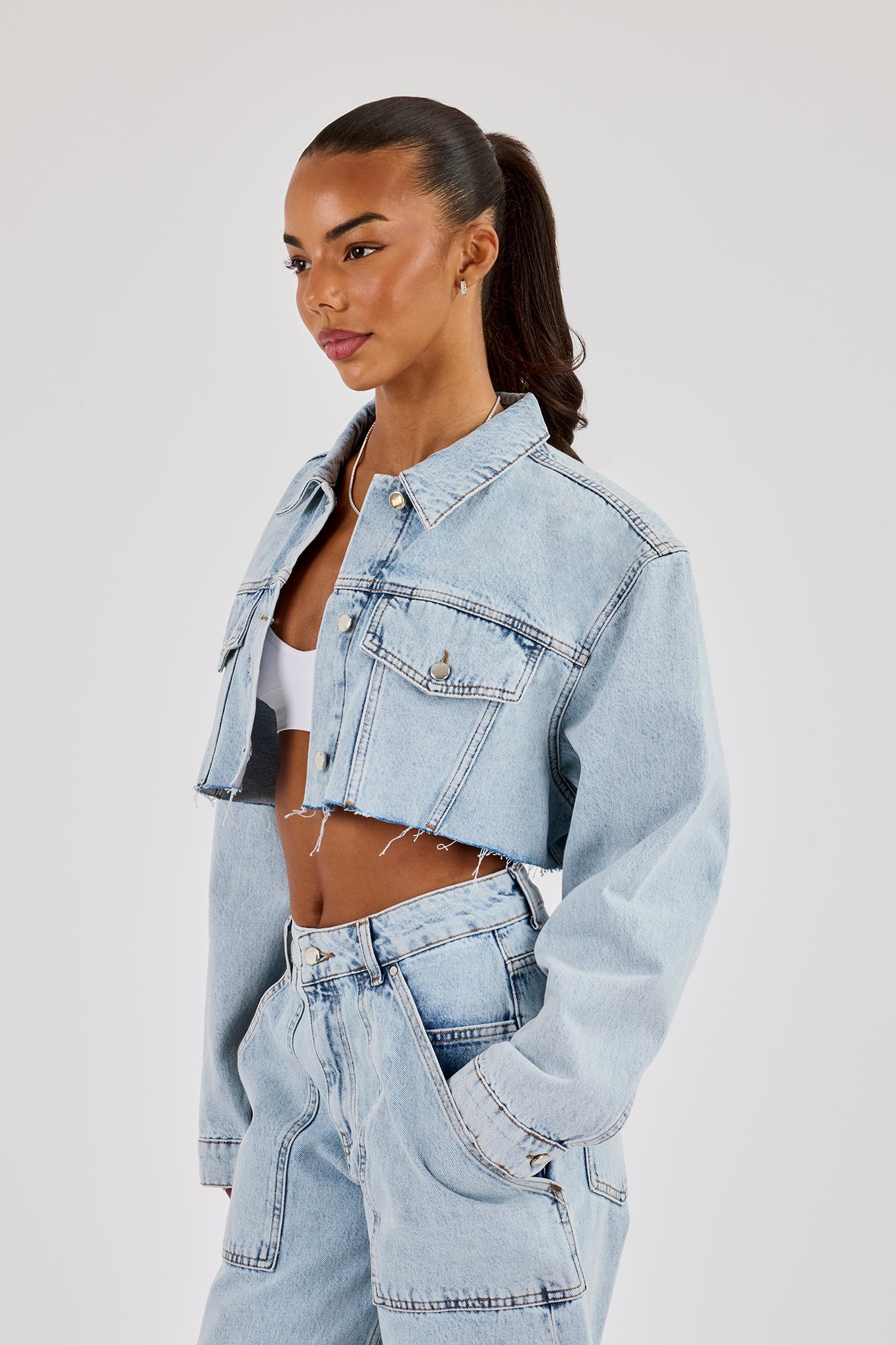 Super Cropped Denim Jacket - Light Blue - Image 2