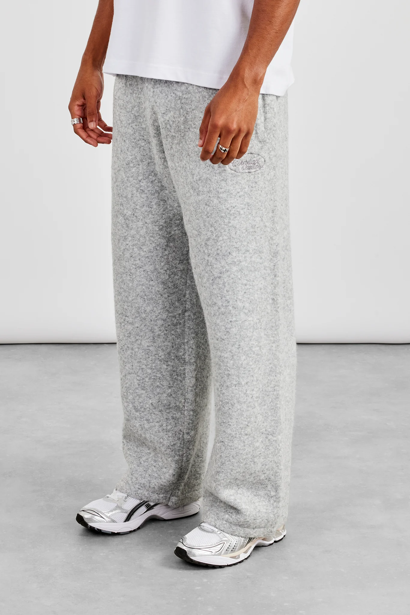 Textured Knitted Jogger - Grey - Image 2