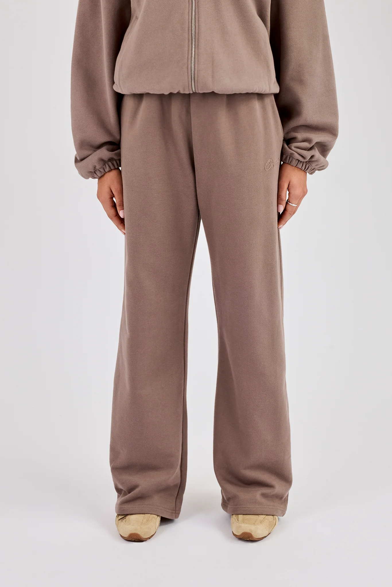 Towelling Applique Wide Leg Jogger - Taupe - Image 4