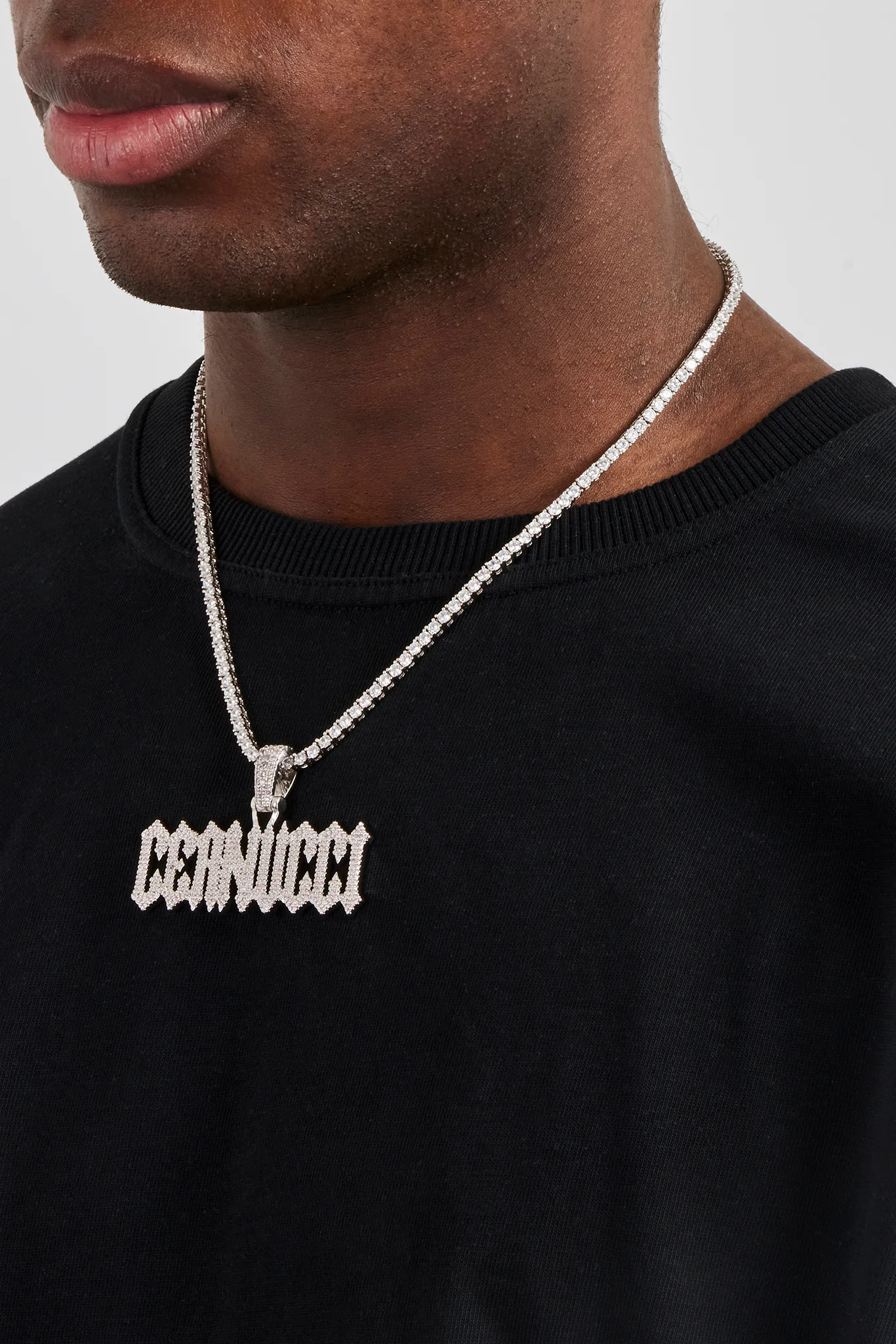Trap Font Pendant - 22mm - Image 3
