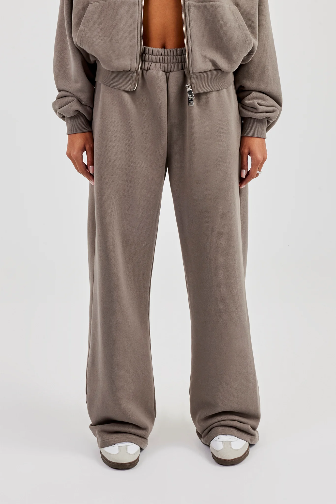 Washed Applique Logo Wide Leg Jogger - Grey - Image 4