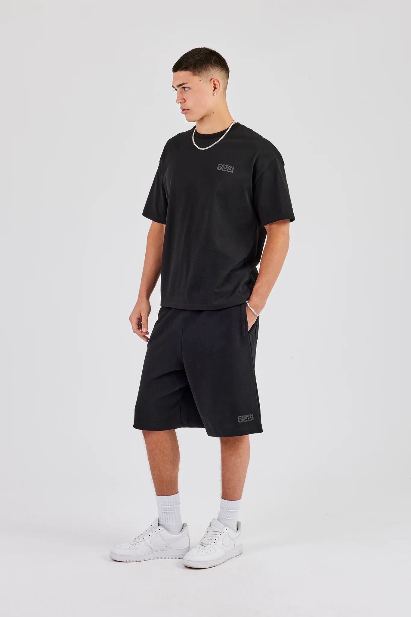Washed Cernucci Print T-Shirt & Jersey Jort - Black
