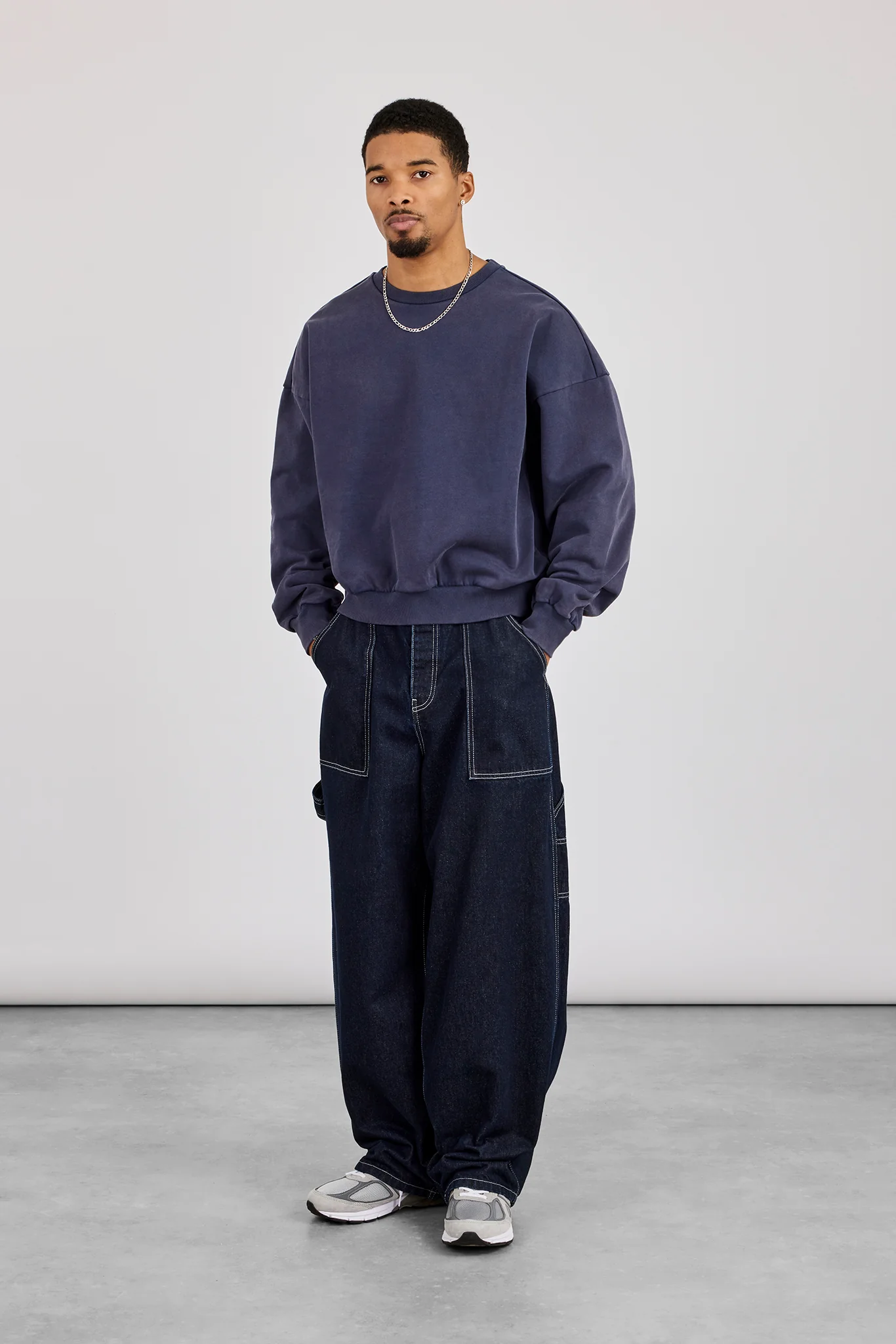 Washed Sweater - Navy - Image 4