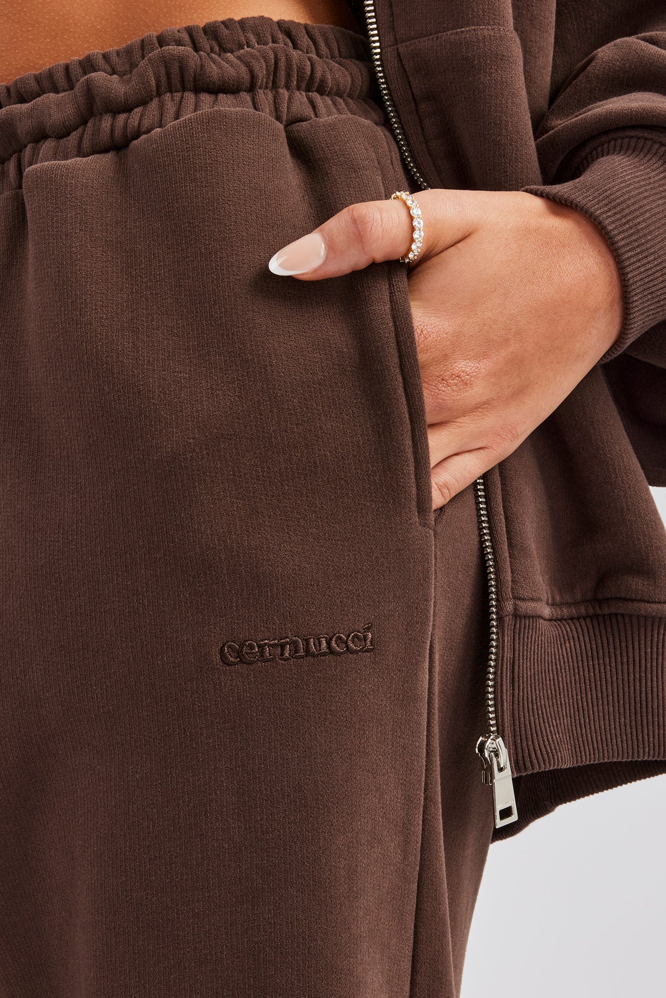 Wide Leg Jogger - Chocolate - Image 4