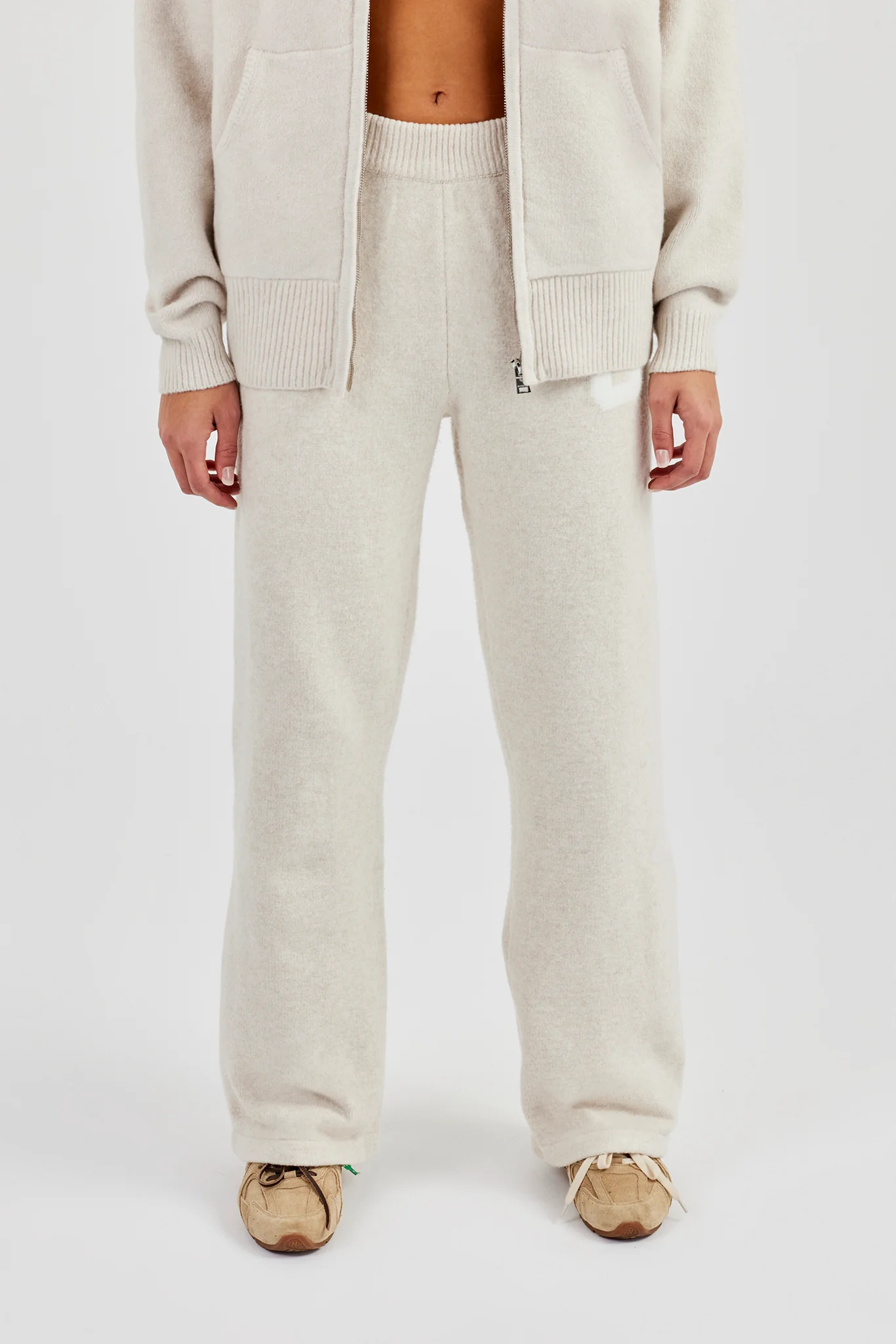 Wide Leg Knitted Jogger - Oatmeal - Image 4