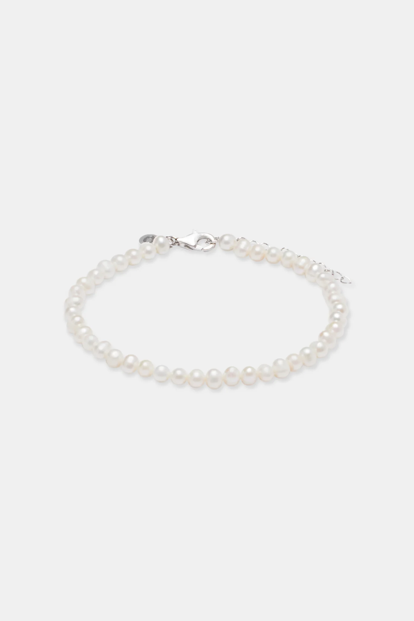 Womens Pearl Bracelet - Image 2